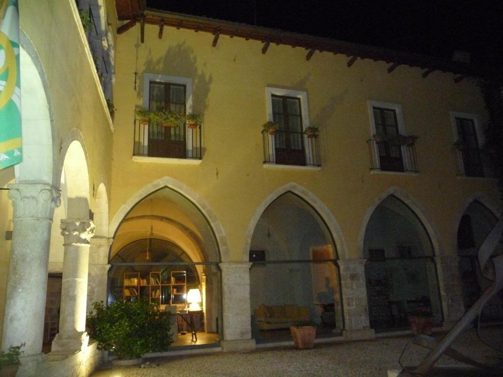 Grancia Dei Celestini Bed & Breakfast Sulmona Exterior photo